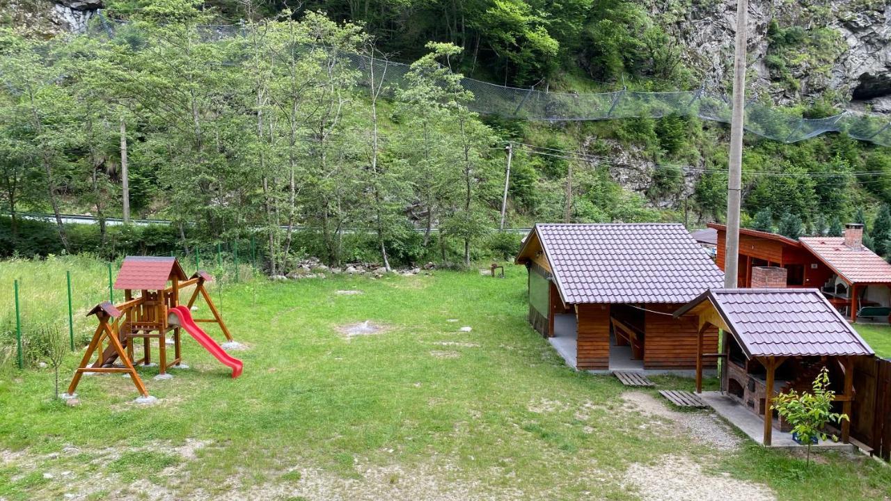 Villa Casuta Din Poiana Rau Sadului Exterior foto